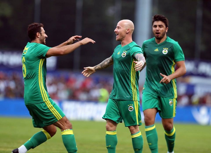 Stoch strieľa iba krásne góly! Banán do siete AS Monaca
